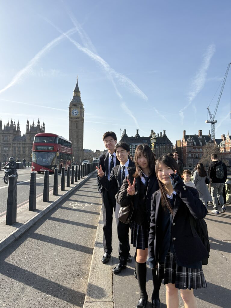 帝京ロンドン学園、ビックベン